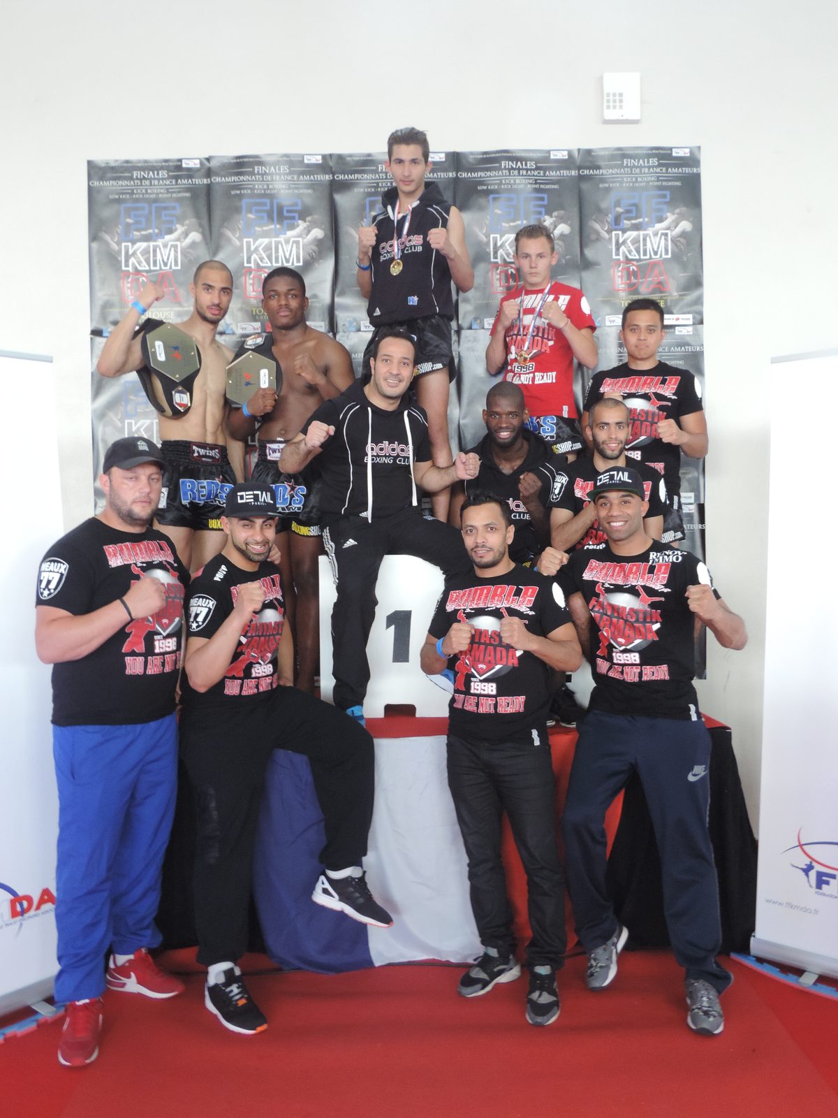 Champions RED'S Team — Championnats de France de Low Kick & Kick Light Jeunes, Juniors & Seniors à Toulouse