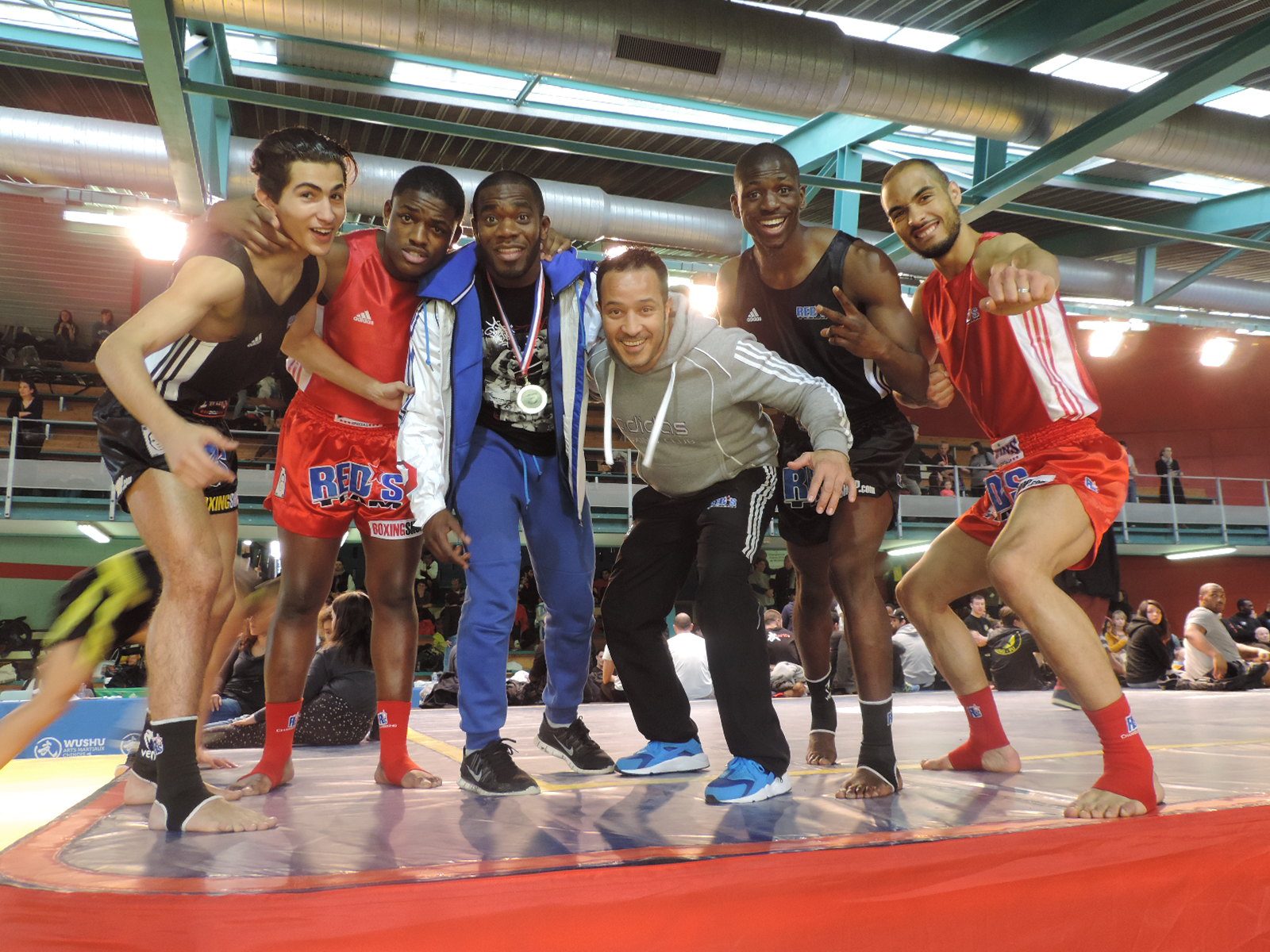 Champions RED'S Team — 5 titres aux Championnats de France de Sanda à Limoges